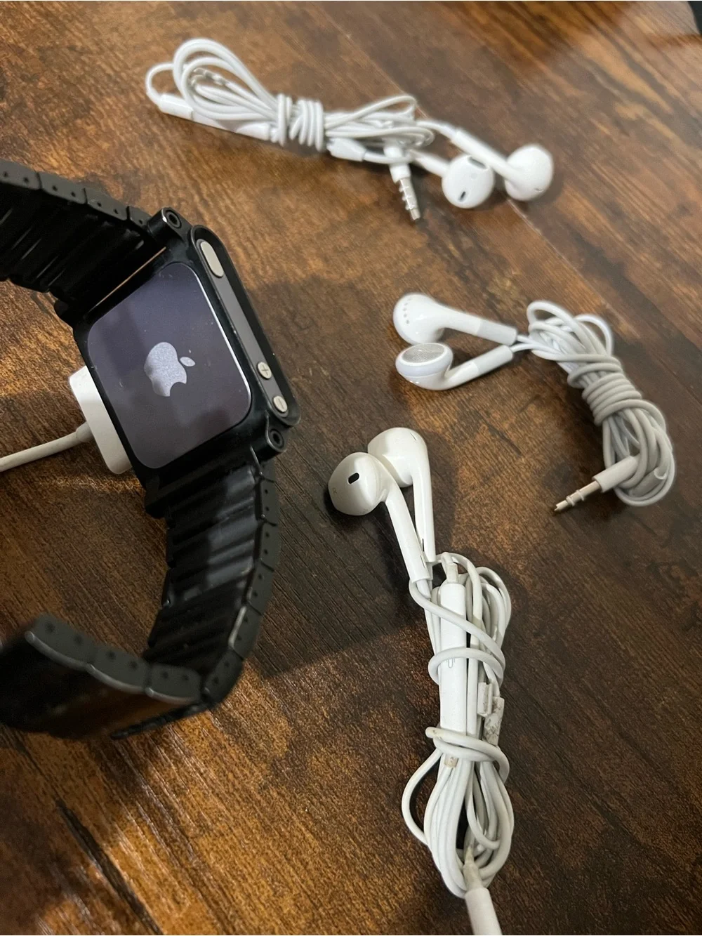 Apple Black iPod Nano with White Earbuds